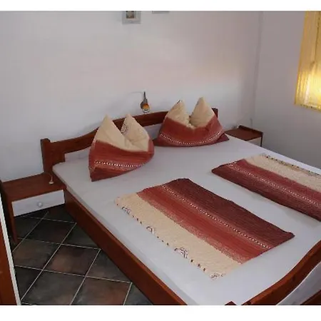 Pranic 3 By Interhome